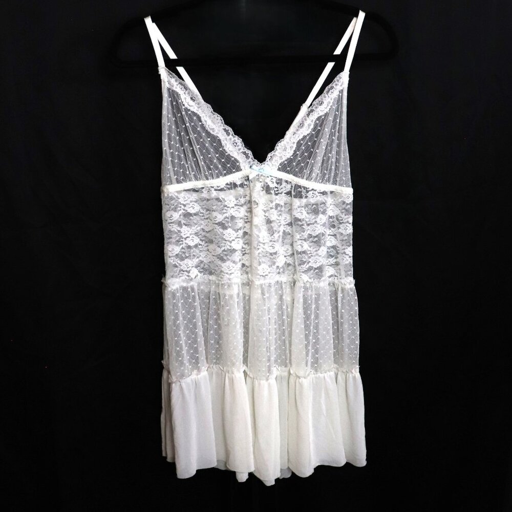 Gilligan and O’Malley | White Lace Baby Doll Dress